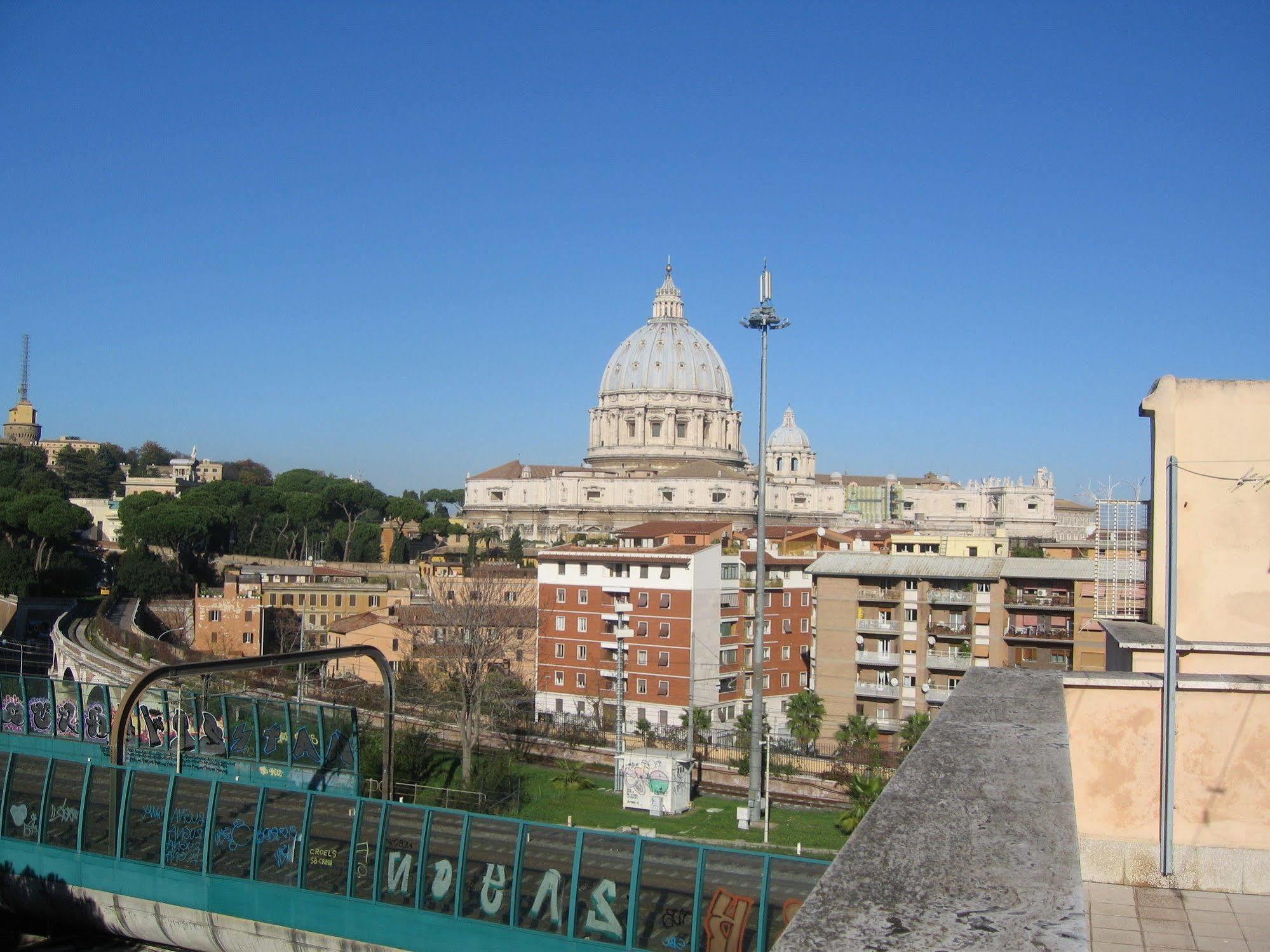 Passeggiate Romane 2* Rom